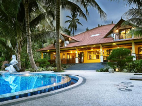 Camplung Beach Villa Tejakula with 6 Bedrooms and Pool